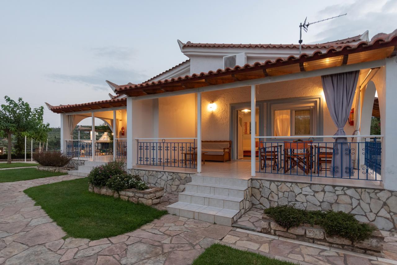 Villa Tasos Koutsoubos Koroni  Bagian luar foto