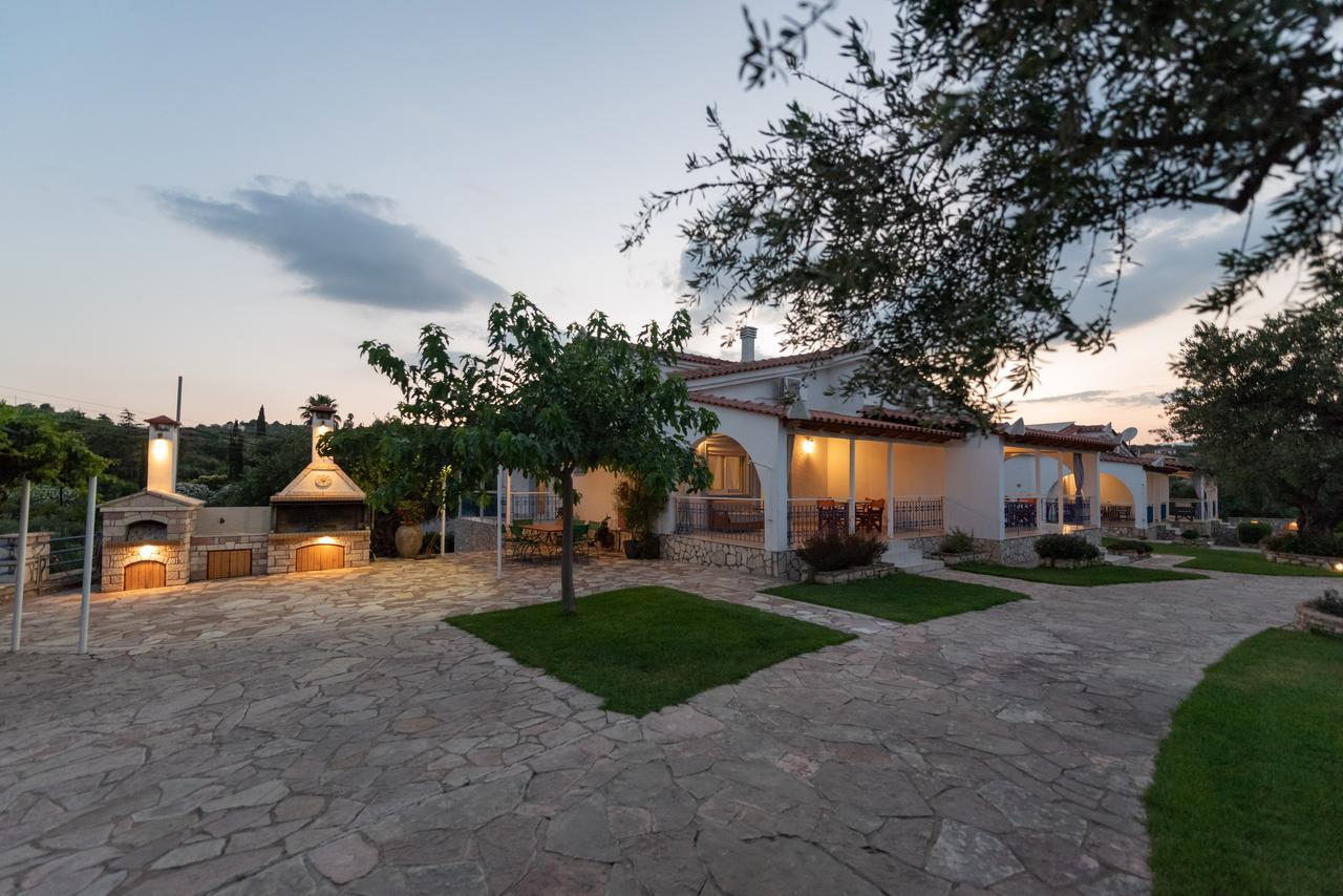 Villa Tasos Koutsoubos Koroni  Bagian luar foto